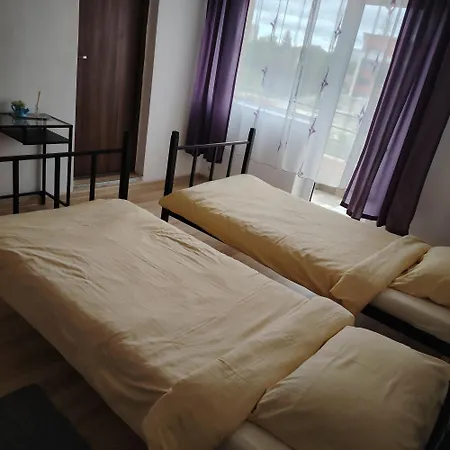 Πανσιόν Clara 3*