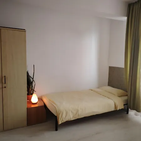 Πανσιόν Clara 3*