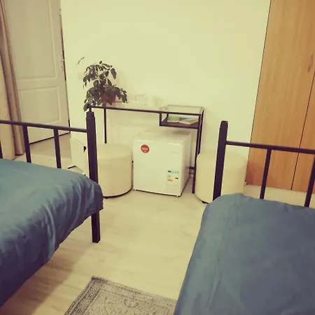 Clara Πανσιόν 3*